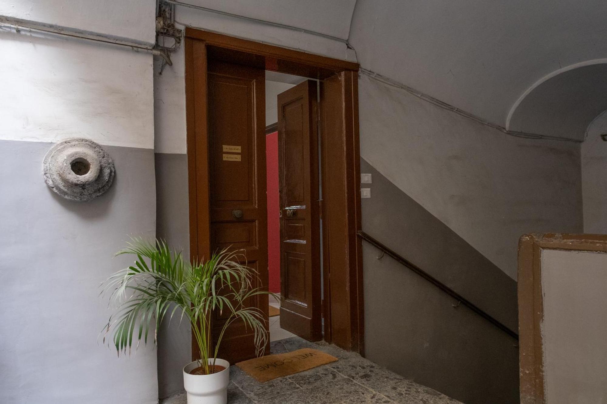 San Liborio Suites Napels Buitenkant foto