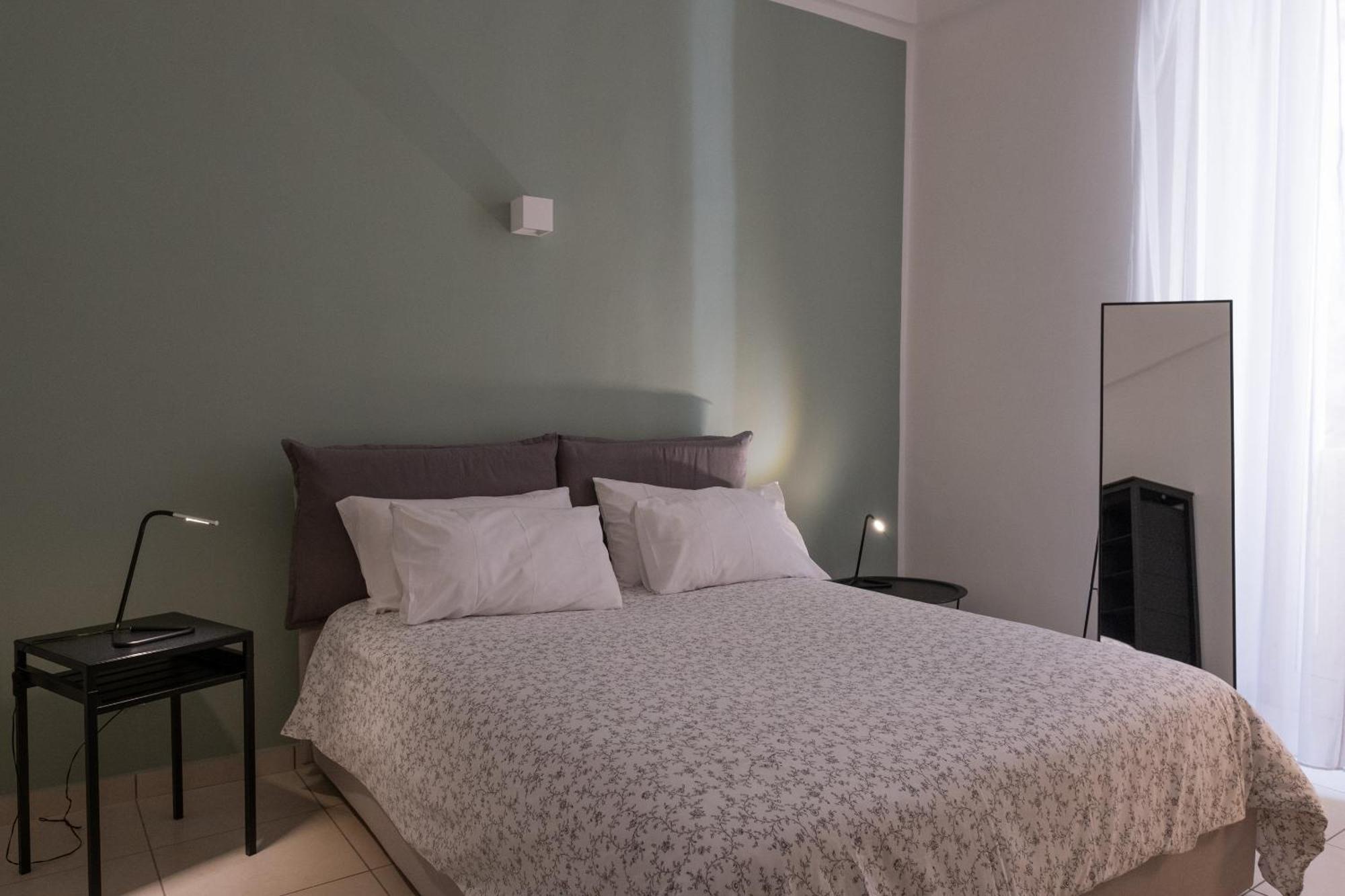San Liborio Suites Napels Buitenkant foto