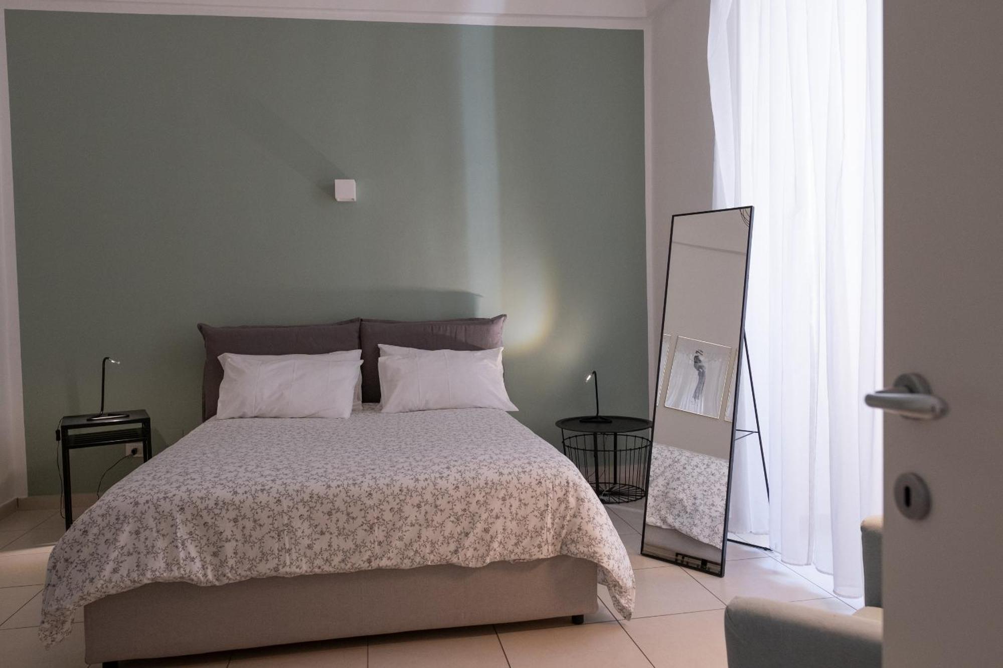 San Liborio Suites Napels Buitenkant foto